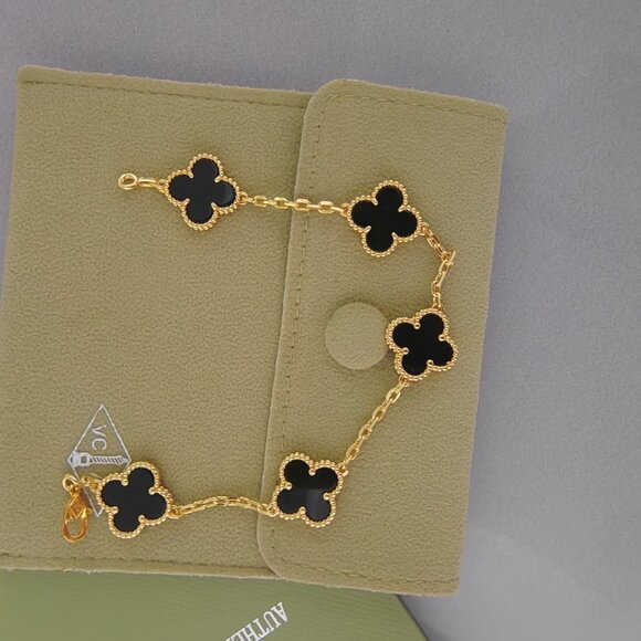 COPY - Van Cleef & Arpels classic black bracelet - Picture 1 of 7
